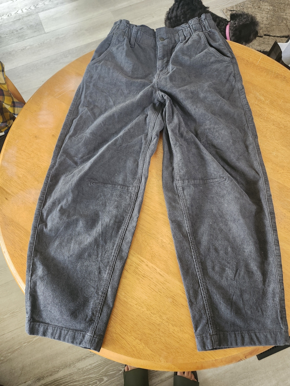 American Eagle Super High-Waisted Dark Grey Corduroy Paperbag Barrel Pants | 4